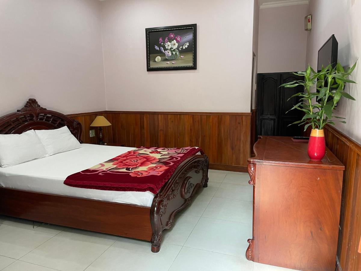 Song Tra Hotel Thu Dau Mot Экстерьер фото